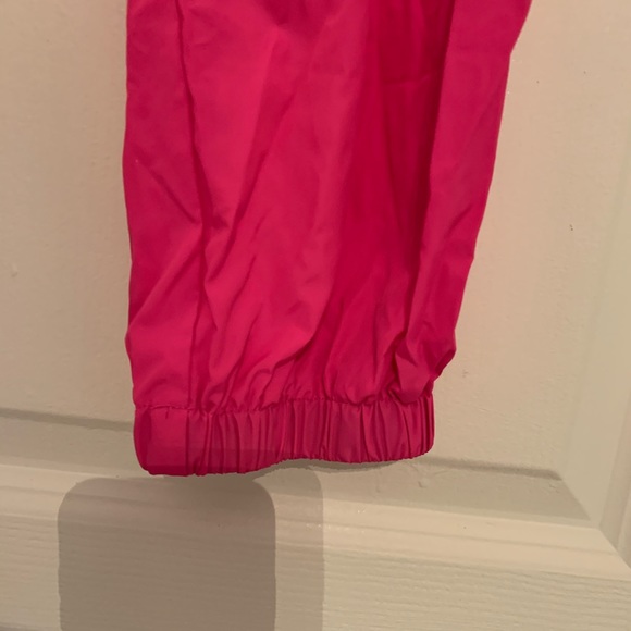 Bright pink windbreaker trackpants - cargo style - Picture 3 of 8